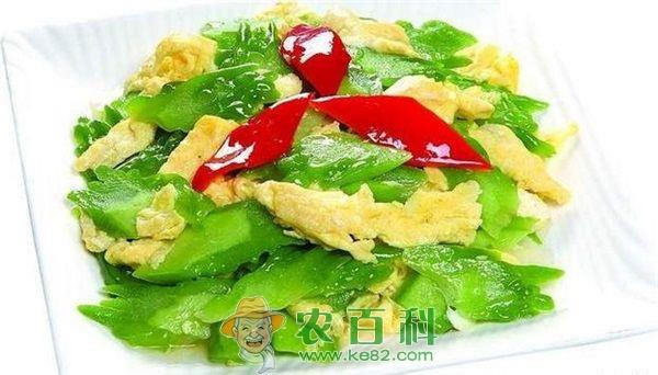 苦瓜炒蛋的做法
