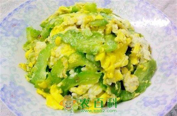 苦瓜炒蛋的做法