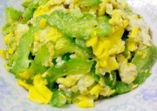 苦瓜炒蛋的做法