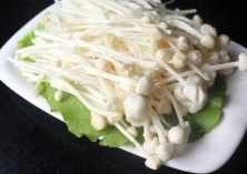 金针菇炒鸡蛋的做法