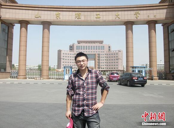 毕业四年返乡创业 卖水果首年销售额达50万元