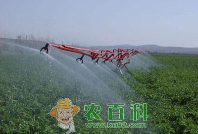 喷灌机如何起到节水增产的作用?