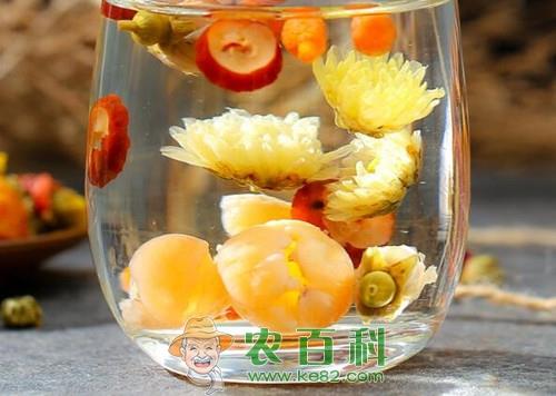 “养生茶”菊花枸杞茶的功效与作用有哪些?有副作用吗?(附详细做法)