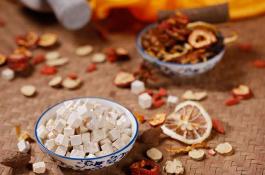 早熟高蛋白质毛豆新品种――日本晴3号