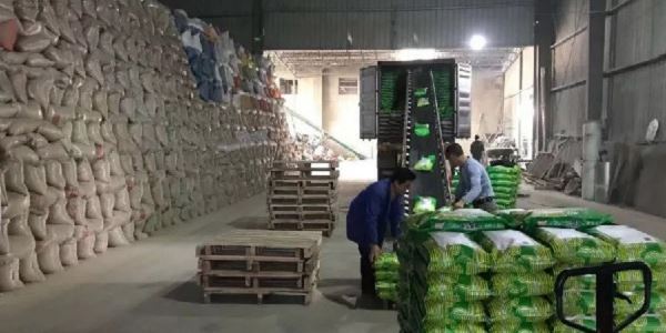 美梦成真丨足不出户 大米一年卖了128万 畅销全国！