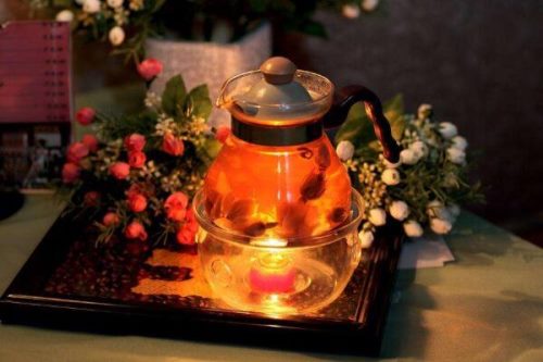 玫瑰花茶一次泡几朵最合适,每次5~6朵比较合适