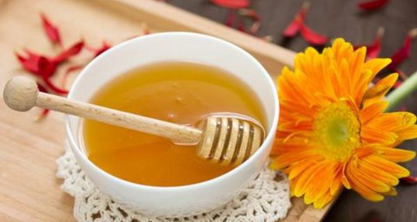 油菜花蜂蜜的作用与功效及禁忌 油菜花蜂蜜市场价格多少钱一斤