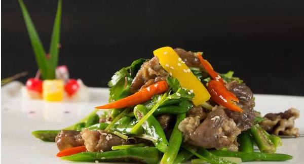 辣椒炒牛肉的做法大全 青椒炒牛肉的食用价值