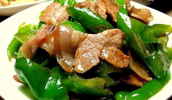 尖椒炒肉的做法大全