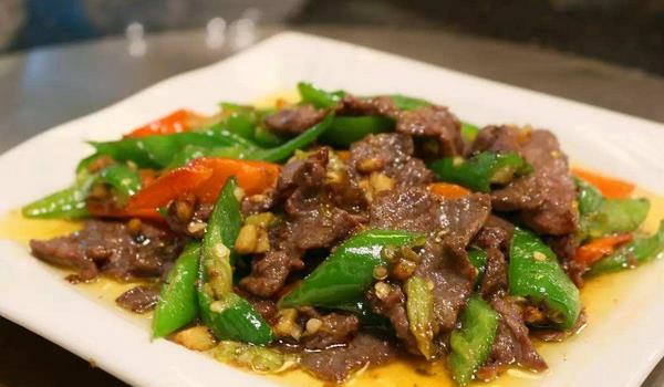 尖椒炒肉的做法大全
