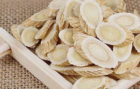 黄芪不能和什么一起吃？