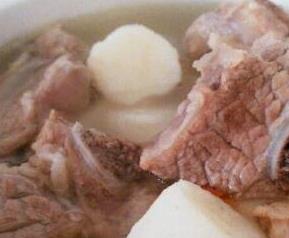 山药排骨汤的材料与做法步骤