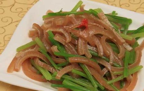 吃猪皮能丰胸吗?